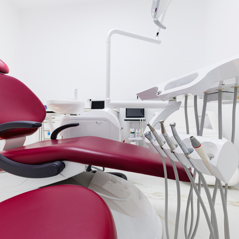 fracturi de mandibula timisoara, chirurgie maxilo faciala timisoara, chirurgie estetica timisoara, chirurg estetic timisoara, chirurg maxilofacial timisoara, injectari toxina botulinica timisoara, proceduri chirurgie maxilo-faciala timisoara, chirurgie maxilo-faciala preturi timisoara, chirurgie maxilo-faciala spitalul militar timisoara, chirurgie maxilo-faciala, chirurgie maxilo-faciala cluj, chirurgie maxilo-faciala preturi craiova, chirurgie maxilo-faciala bucuresti, anestezii chirurgie maxilo-faciala timisoara, chirurgie maxilo-faciala craiova, chirurgie maxilo-faciala preturi cluj, chirurgie orala timisoara, chirurgie dento-alveolara timisoara, implantologie conventionala timisoara, implanturi zigomatice timisoara, reconstructii osoase faciale timisoara, chirurgia tumorilor faciale timisoara, chirurgia chisturilor maxilare, chirurgia ortognata timisoara, chirurgie estetica a fetei timisoara
odontectomie timisoara, chirurgia infectiilor maxilo-faciale.